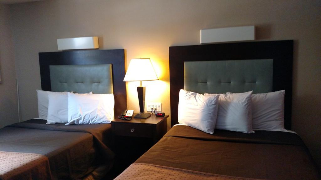 Cocoa Country Inn 허시 외부 사진